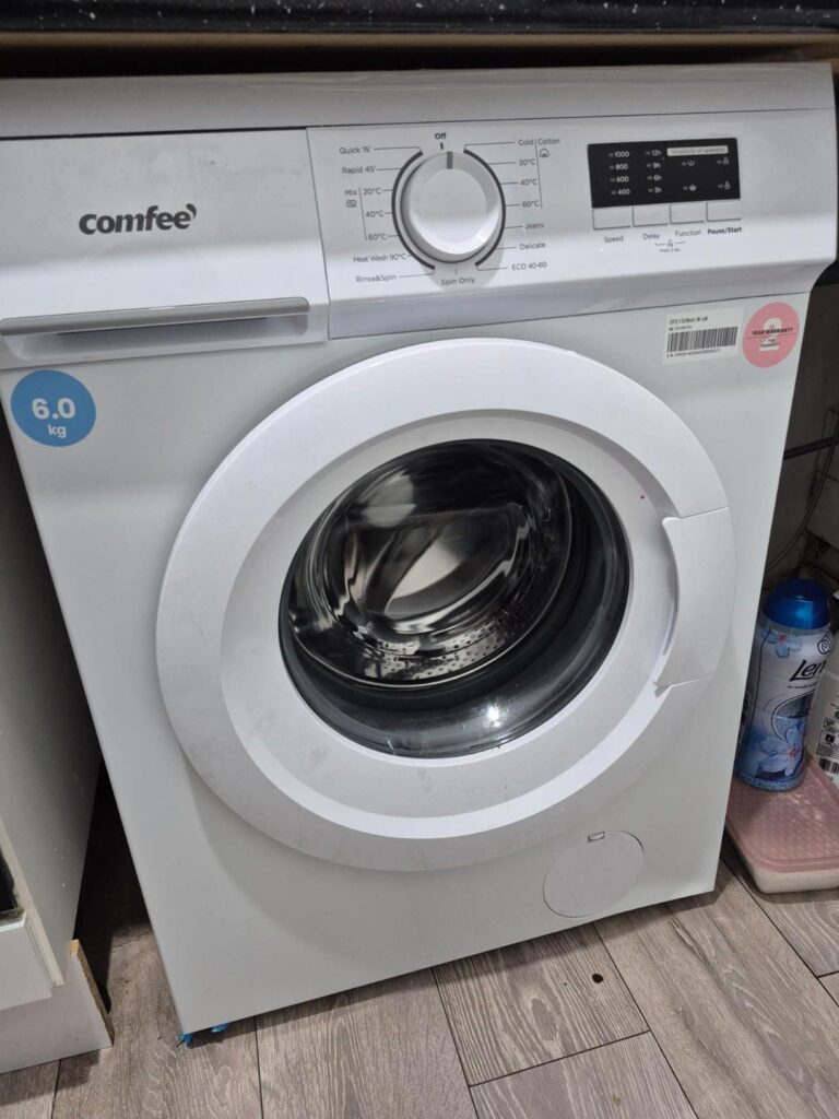 view-of-unboxed-the-Comfee CFE10EW60 Washing Machine Under £300 UK-tried-and-tested-for-several-week-unboxing-purchased-package-arrival-at-home-testing-experience-